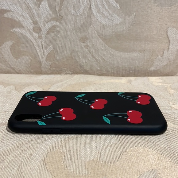 Cherry iPhone case - Picture 3 of 5